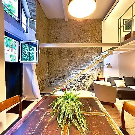 Lx Loft - For Couples In A Unique Neighborhood 3*